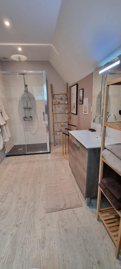 Au Nid des Champs, Agréable chambre d'hôtes avec jacuzzi sur demande, proche de Chartres Dammarie  Extérieur photo